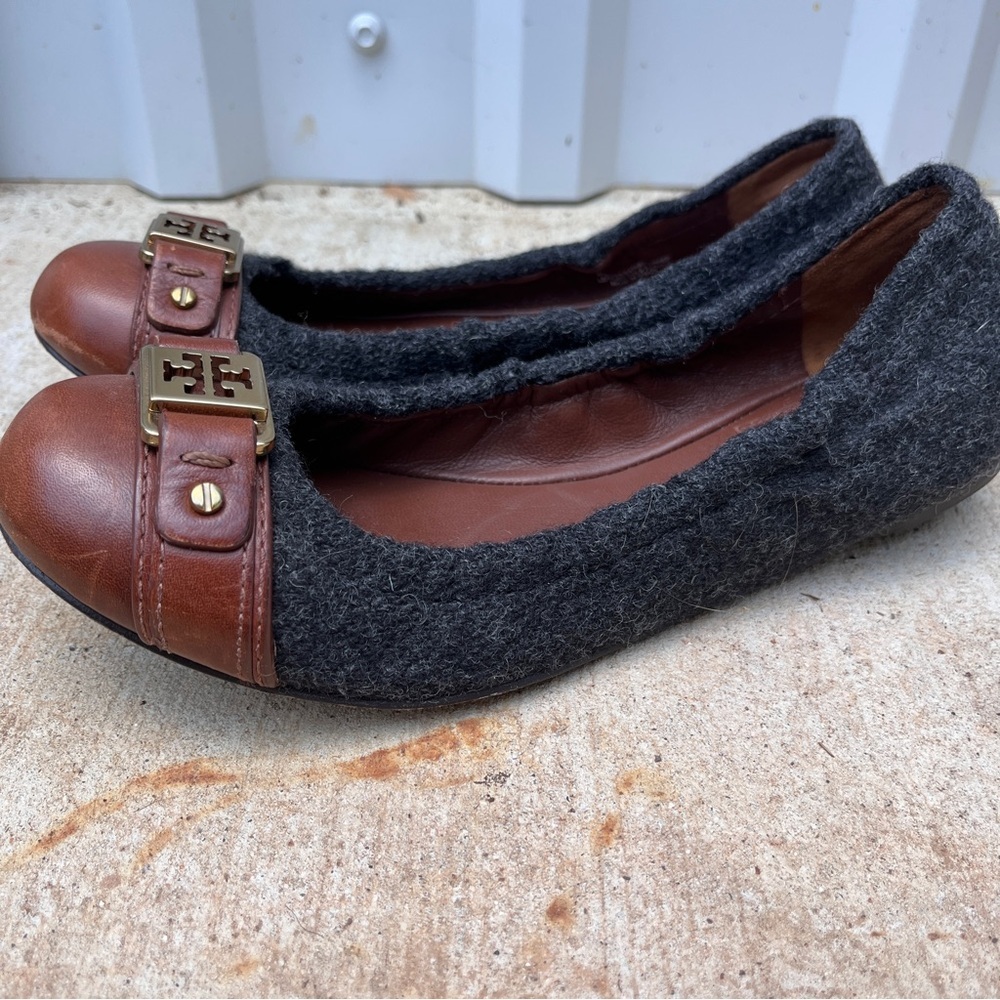 Tory Burch Flats Ambrose Wool Leather Navy Blue Gold Womens 7 - Picture 9 of 10